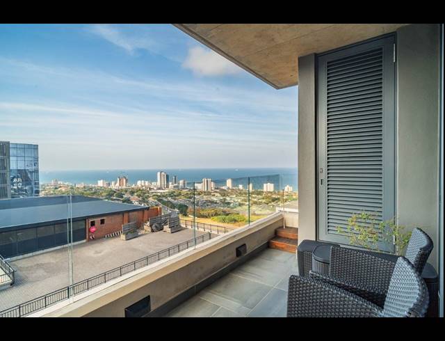 2 BEDROOM APARTMENT FOR SALE IN UMHLANGA RIDGE
